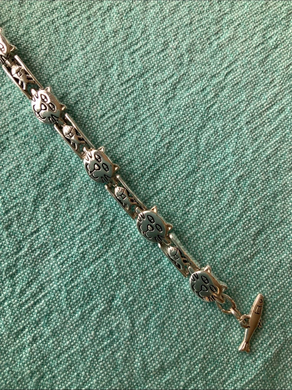 Cookie Lee Silver Tone Cat Fish Link Tennis Bracelet Retired Adjustable
